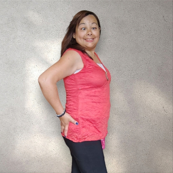 Elegant Coral Sleeveless Tank Top - Picture 6 of 8